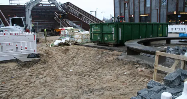 Arbejde med belægning på Stationstorvet